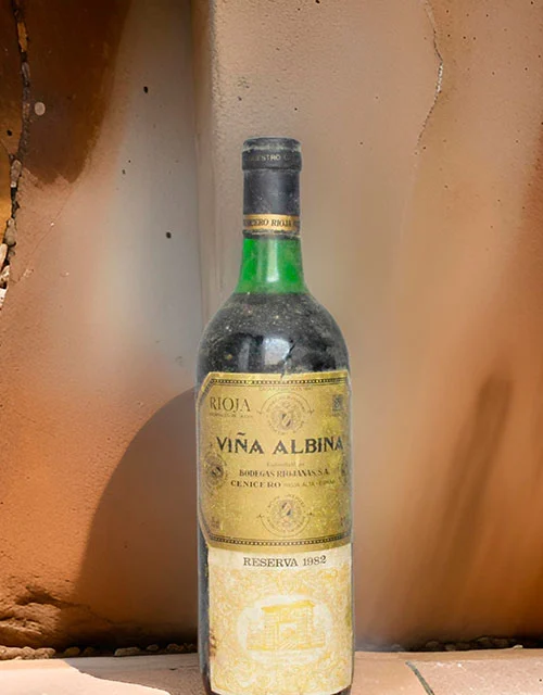 Viña Albina Reserva 1982 Viña Albina Reserva 1982