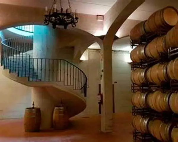 Marques Del Puerto Sala de Barricas - Venta de vinos antiguos Marqués del Puerto Sala de Barricas