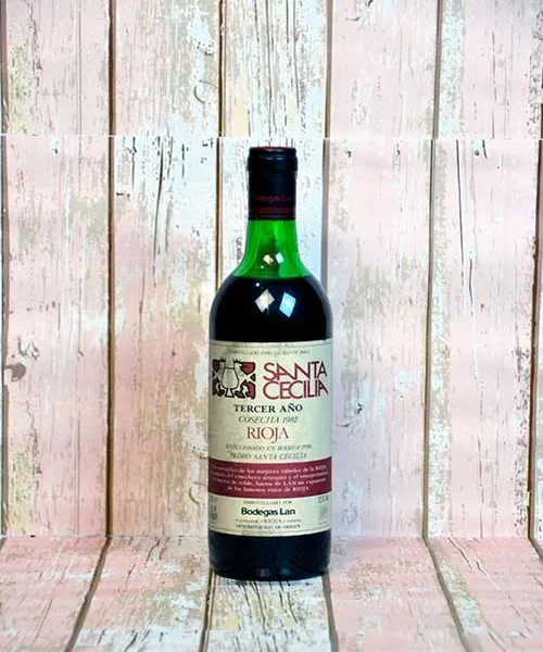 Vino Santa Cecilia 1982