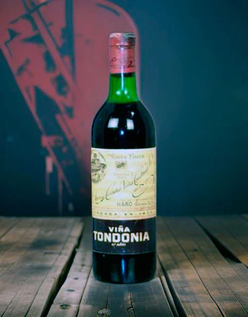 Viña Tondonia Reserva 1969 Bodega Lopez de Heredia,Barrio de la Estación, Haro, DOC Rioja Viña Tondonia Reserva 1969 Bodega Lopez de Heredia,Barrio de la Estación, Haro, DOC Rioja