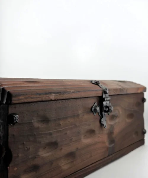 Cofre de Madera Maciza